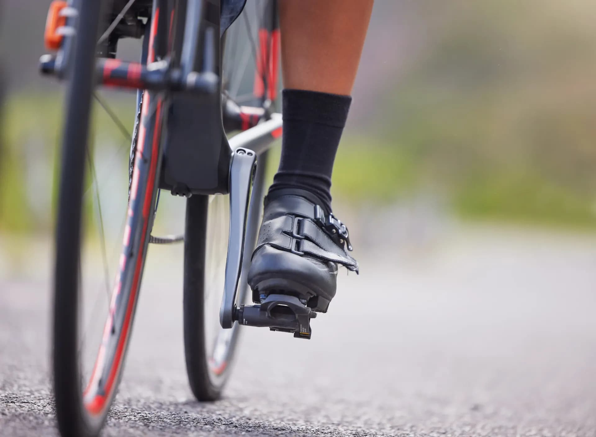 Klickpedale und Cleats für Rennrad: Der ultimative Leitfaden für Einsteiger